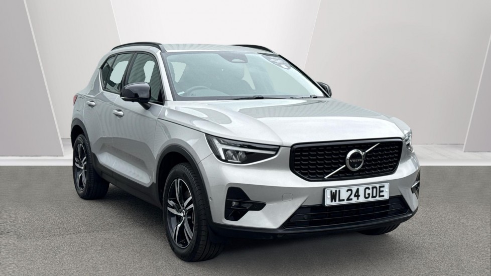 Volvo XC40 2.0 B3P Plus Dark 5dr Auto Petrol Estate - Image 1