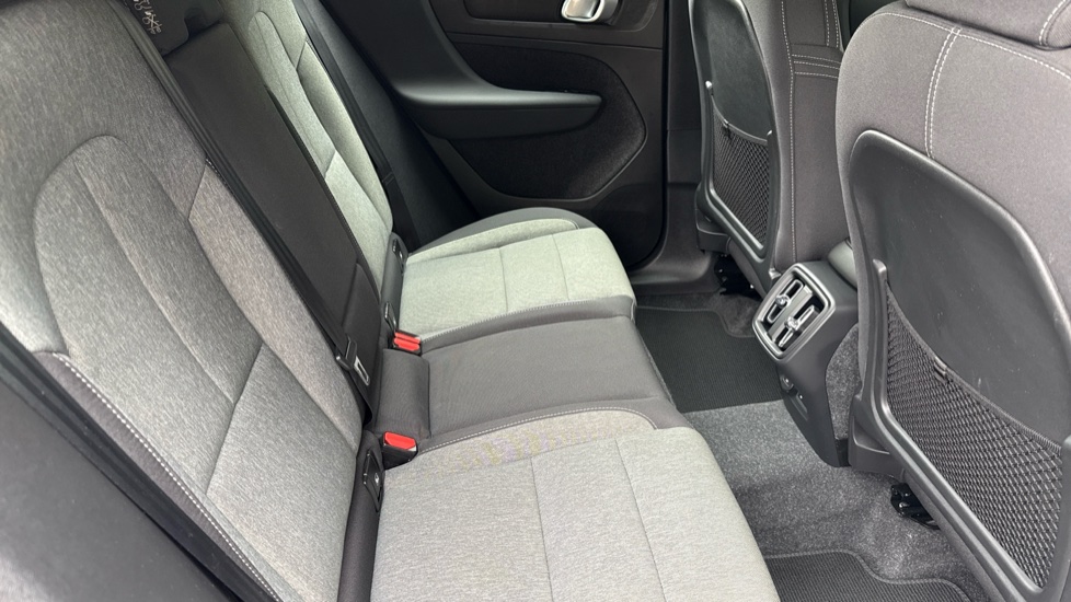 Volvo XC40 2.0 B3P Plus Dark 5dr Auto Petrol Estate - Image 6