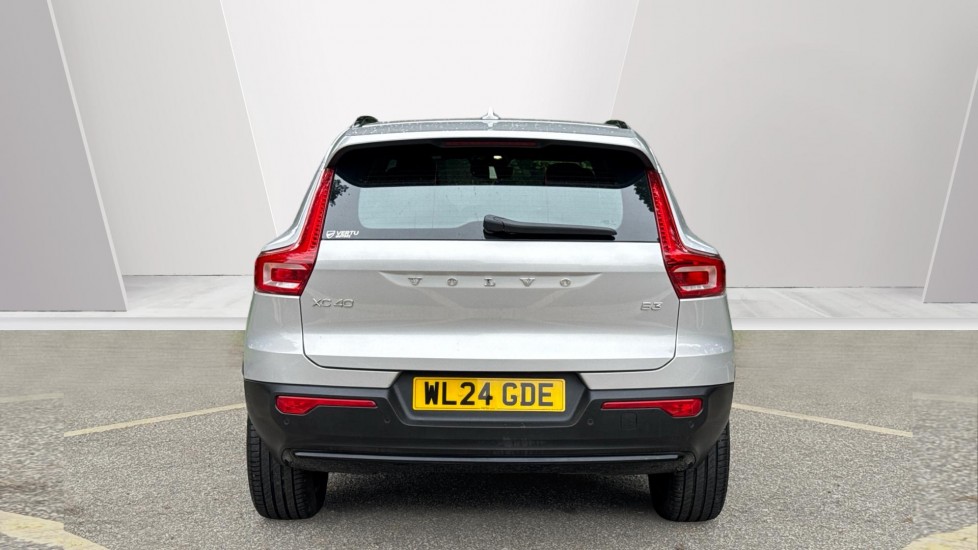 Volvo XC40 2.0 B3P Plus Dark 5dr Auto Petrol Estate - Image 7
