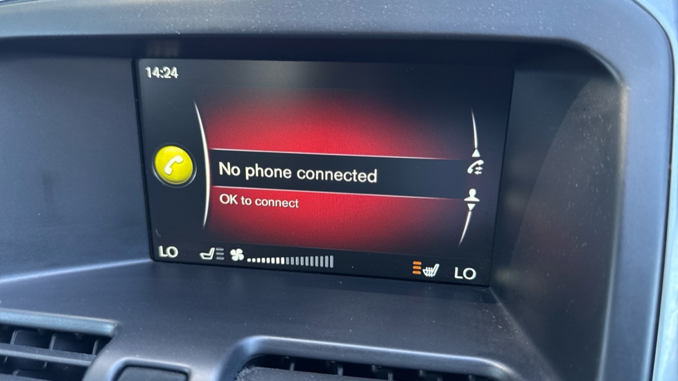 Volvo XC60 D5 [215] SE Lux Nav 5dr AWD Geartronic Diesel Estate - Image 12