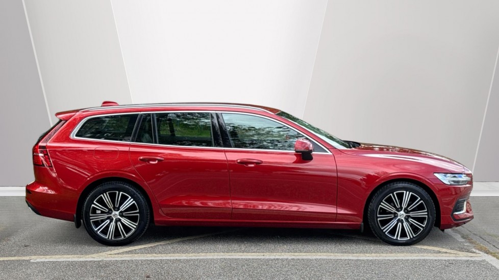 Volvo V60 2.0 B4D Inscription 5dr Auto Diesel Estate - Image 3