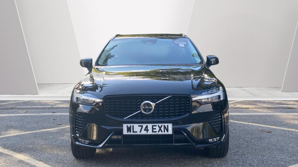 Volvo XC60 2.0 B5P Plus Dark 5dr AWD Geartronic Petrol Estate - Image 8