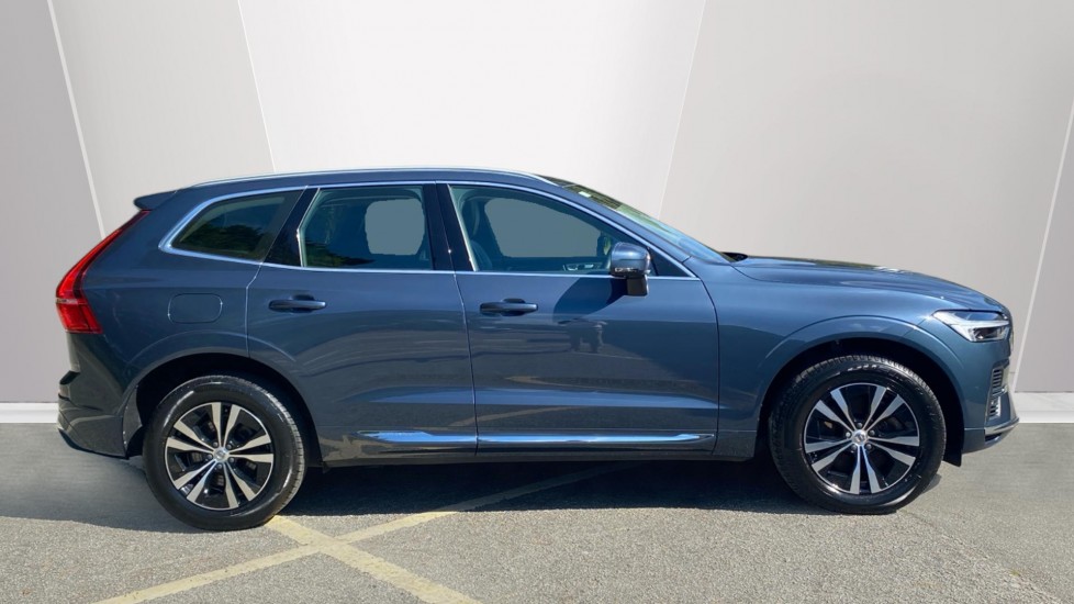 Volvo XC60 2.0 T6 [350] RC PHEV Core Bright 5dr AWD Gtron Estate - Image 3