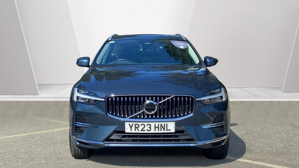 Volvo XC60 2.0 T6 [350] RC PHEV Core Bright 5dr AWD Gtron Estate - Image 8