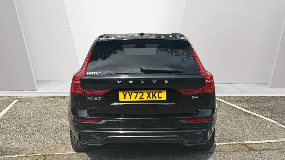 Volvo XC60 2.0 B4P Plus Dark 5dr Geartronic Petrol Estate - Image 7