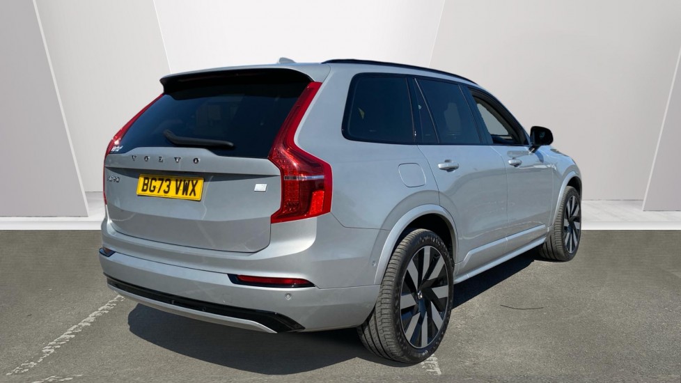 Volvo XC90 2.0 T8 [455] RC PHEV Ultimate Dark 5dr AWD Gtron Estate - Image 2