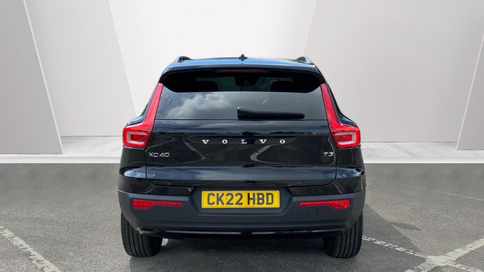 Volvo XC40 1.5 T3 [163] R DESIGN 5dr Geartronic Petrol Estate - Image 7