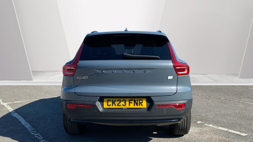 Volvo XC40 1.5 T5 Recharge PHEV Ultimate Dark 5dr Auto Estate - Image 7