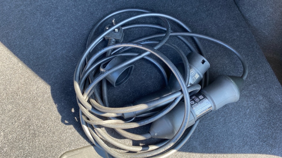 Volvo XC40 1.5 T5 Recharge PHEV Ultimate Dark 5dr Auto Estate - Image 40