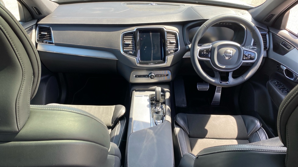 Volvo XC90 2.0 B5D [235] R DESIGN 5dr AWD Geartronic Diesel Estate - Image 5