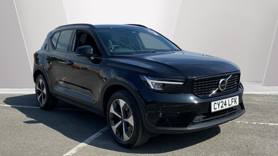 Volvo XC40 2.0 B3P Plus Dark 5dr Auto Petrol Estate - Image 1