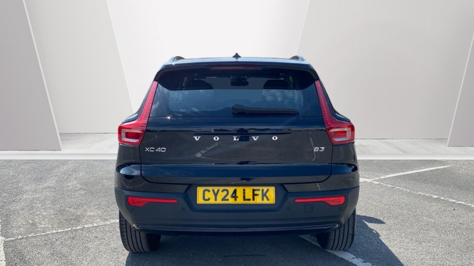 Volvo XC40 2.0 B3P Plus Dark 5dr Auto Petrol Estate - Image 7