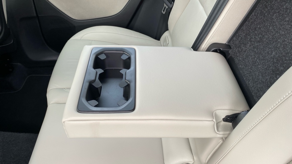 Volvo XC40 1.5 T5 Recharge PHEV Inscription Pro 5dr Auto Estate - Image 34
