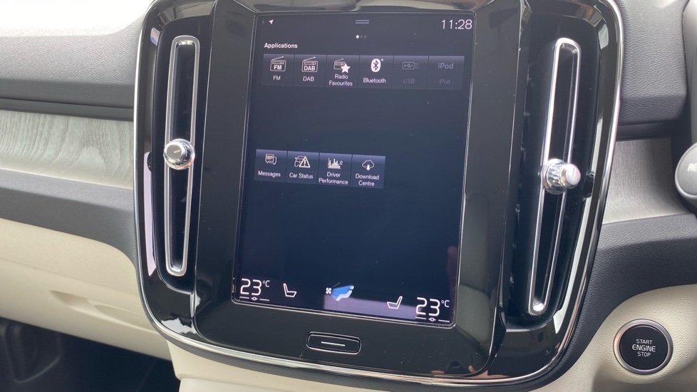 Volvo XC40 1.5 T5 Recharge PHEV Inscription Pro 5dr Auto Estate - Image 42