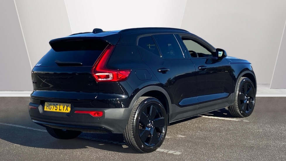 Volvo XC40 2.0 B3P Plus Black Edition 5dr Auto Petrol Estate - Image 2