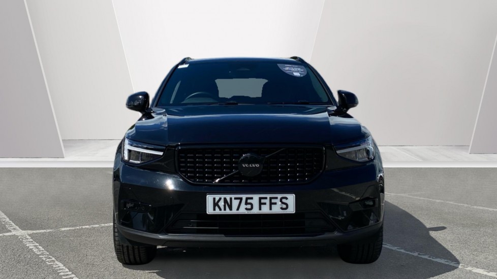 Volvo XC40 2.0 B4P Plus Black Edition 5dr Auto Petrol Estate - Image 8