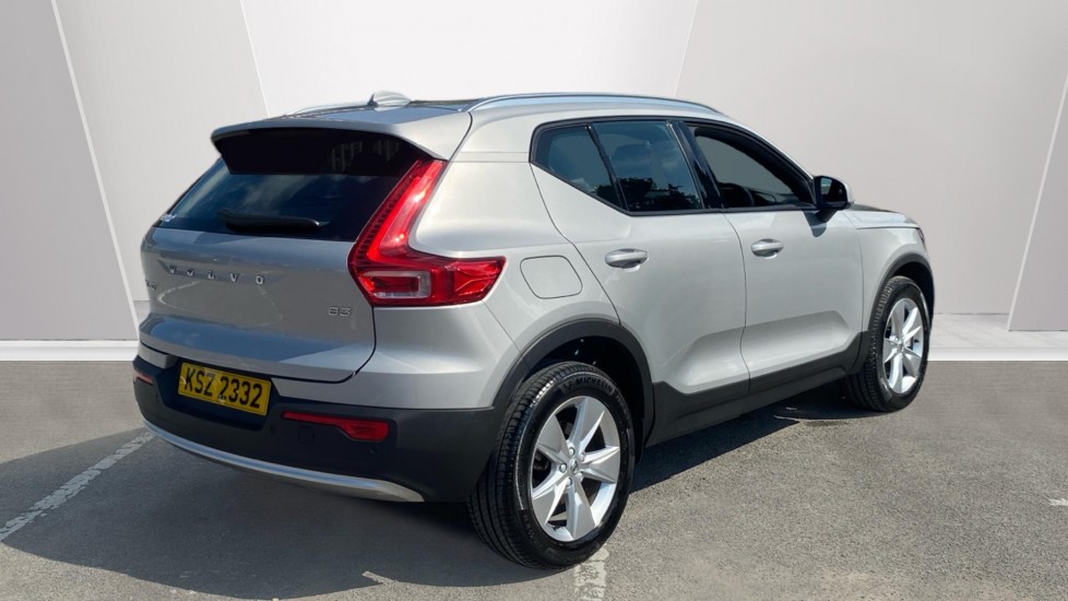 Volvo XC40 2.0 B3P Core 5dr Auto Petrol Estate - Image 2