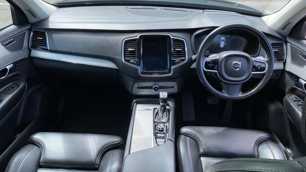 Volvo XC90 2.0 T5 [250] Inscription Pro 5dr AWD Gtron Petrol Estate - Image 5