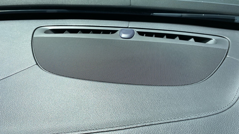 Volvo XC90 2.0 T5 [250] Inscription Pro 5dr AWD Gtron Petrol Estate - Image 29