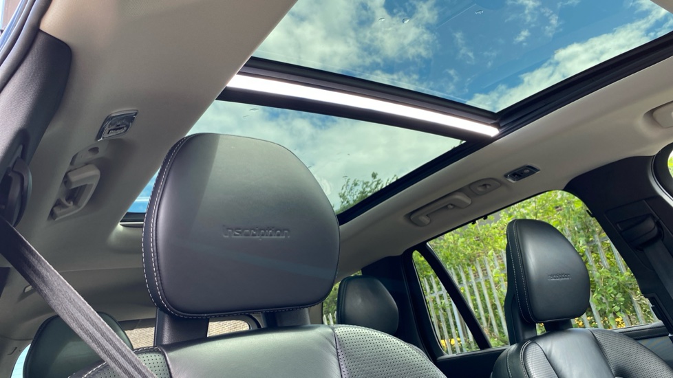 Volvo XC90 2.0 T5 [250] Inscription Pro 5dr AWD Gtron Petrol Estate - Image 35
