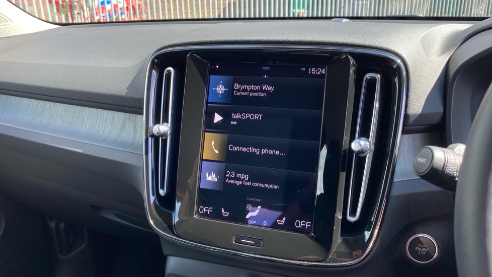 Volvo XC40 1.5 T5 Recharge PHEV Inscription Pro 5dr Auto Estate - Image 12