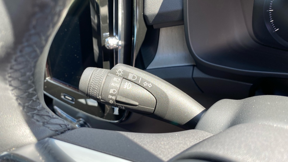 Volvo XC40 1.5 T5 Recharge PHEV Inscription Pro 5dr Auto Estate - Image 20