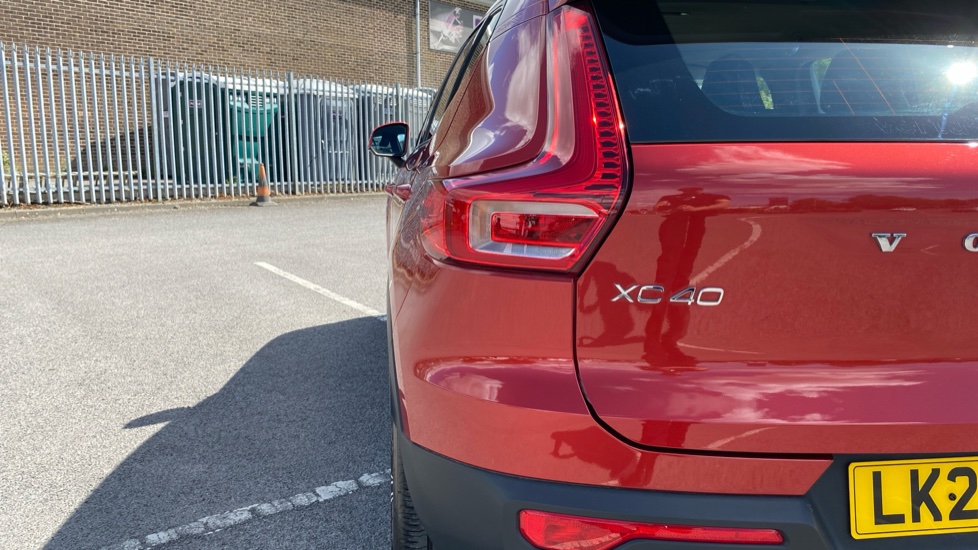 Volvo XC40 1.5 T5 Recharge PHEV Inscription Pro 5dr Auto Estate - Image 39