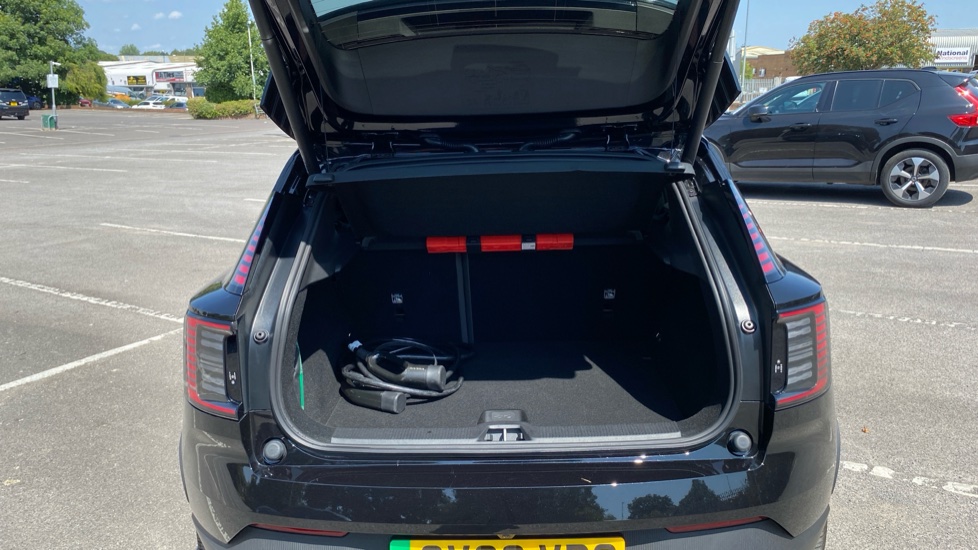 Volvo EX30 315kW P8 Ultra Black Edition 69kWh 5dr AWD Auto Electric Estate - Image 13