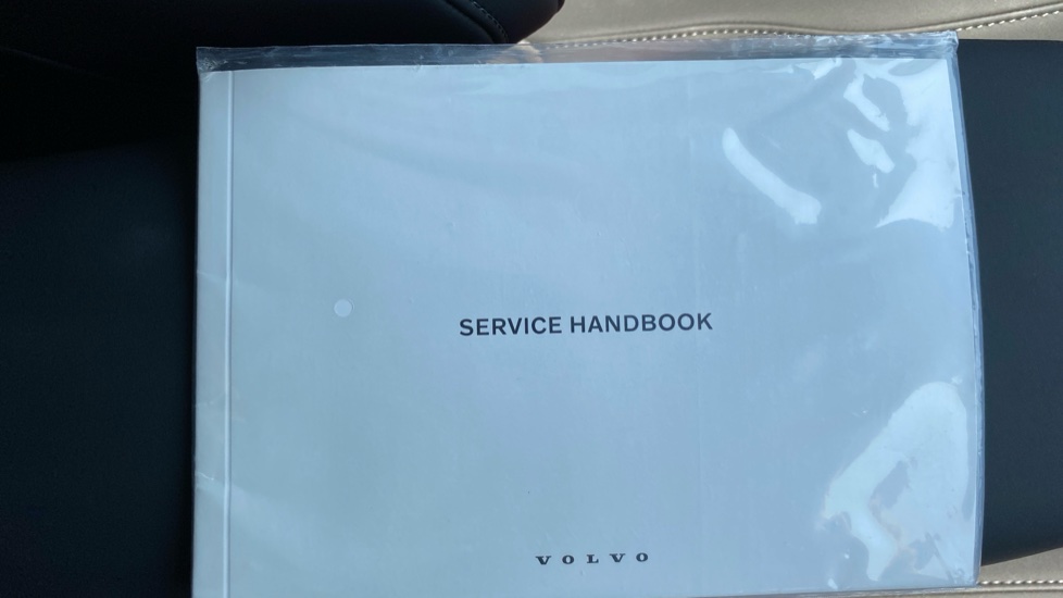 Volvo EX30 315kW P8 Ultra Black Edition 69kWh 5dr AWD Auto Electric Estate - Image 15