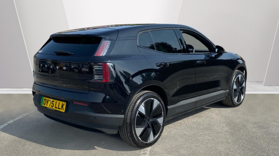 Volvo EX30 200kW SM Extended Range Ultra 69kWh 5dr Auto Electric Estate - Image 2