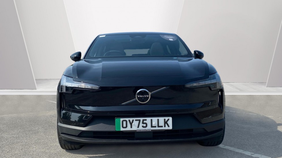 Volvo EX30 200kW SM Extended Range Ultra 69kWh 5dr Auto Electric Estate - Image 8