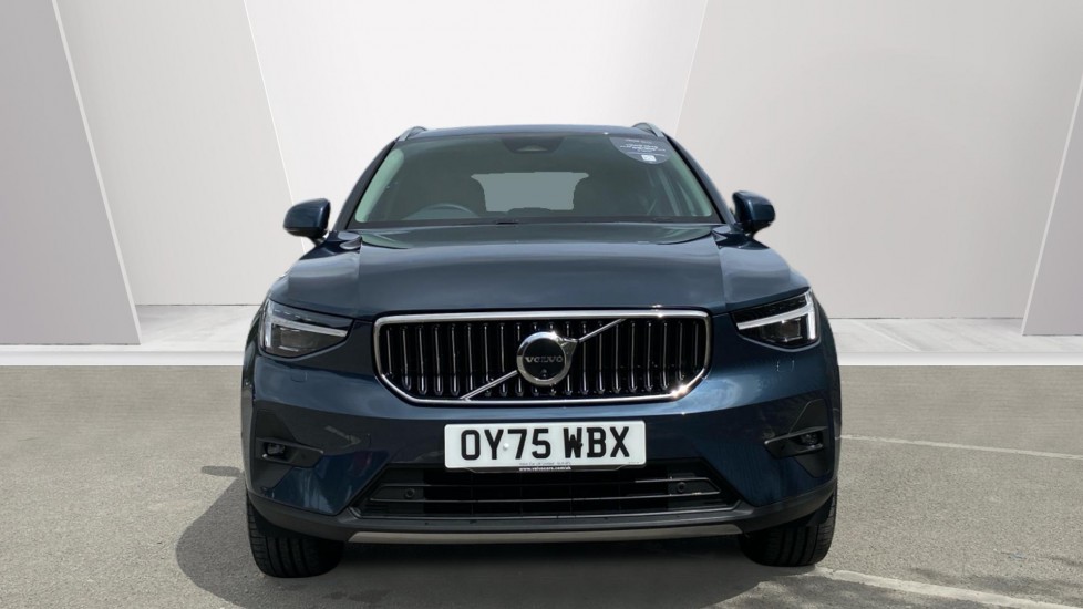Volvo XC40 2.0 B3P Ultra Dark 5dr Auto Petrol Estate - Image 8