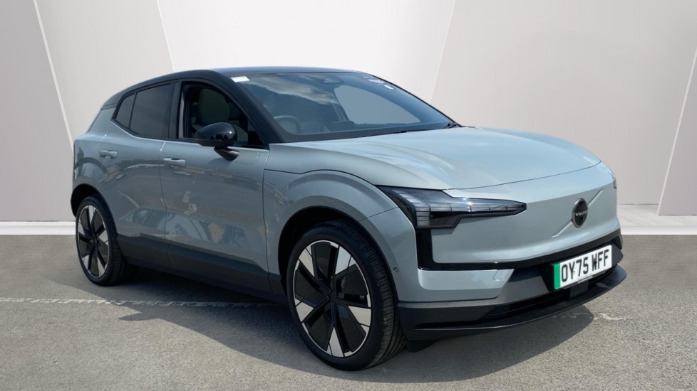 Volvo EX30 200kW SM Extended Range Ultra 69kWh 5dr Auto Electric Estate - Image 1