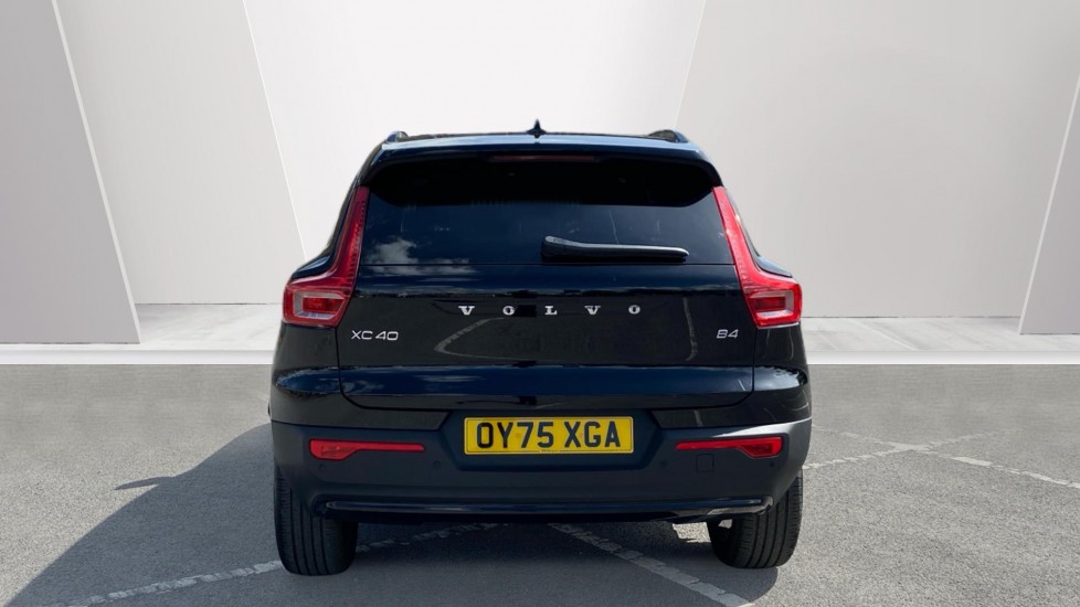 Volvo XC40 2.0 B4P Plus Dark 5dr Auto Petrol Estate - Image 7