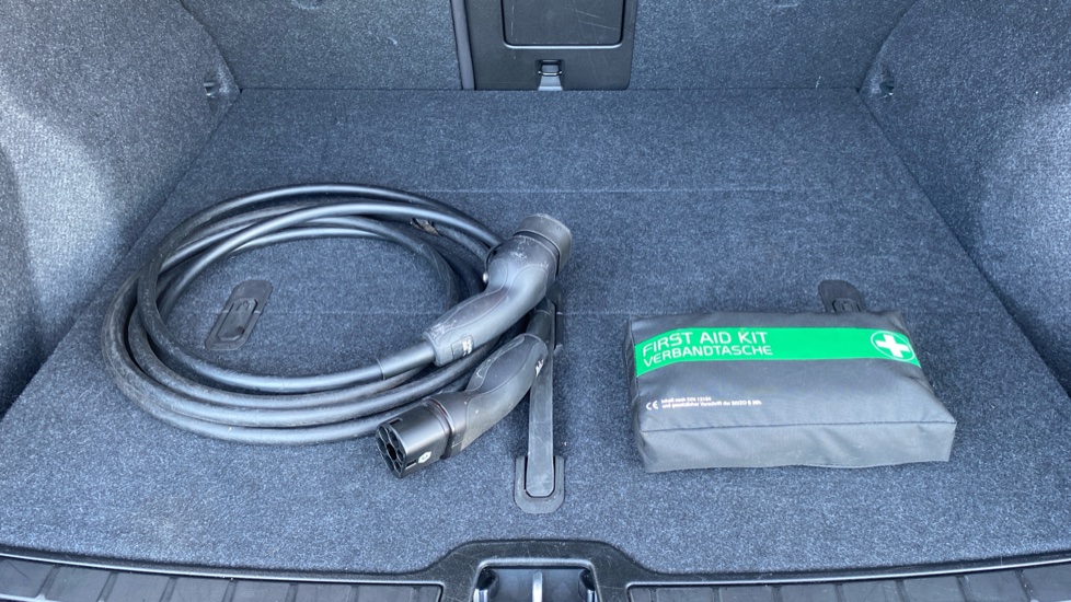 Volvo EX40 185kW Extended Range Plus 78kWh 5dr Auto Electric Estate - Image 14