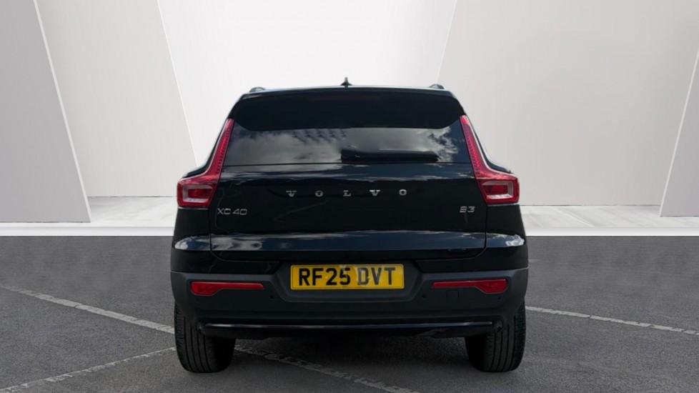 Volvo XC40 2.0 B3P Plus Dark 5dr Auto Petrol Estate - Image 7