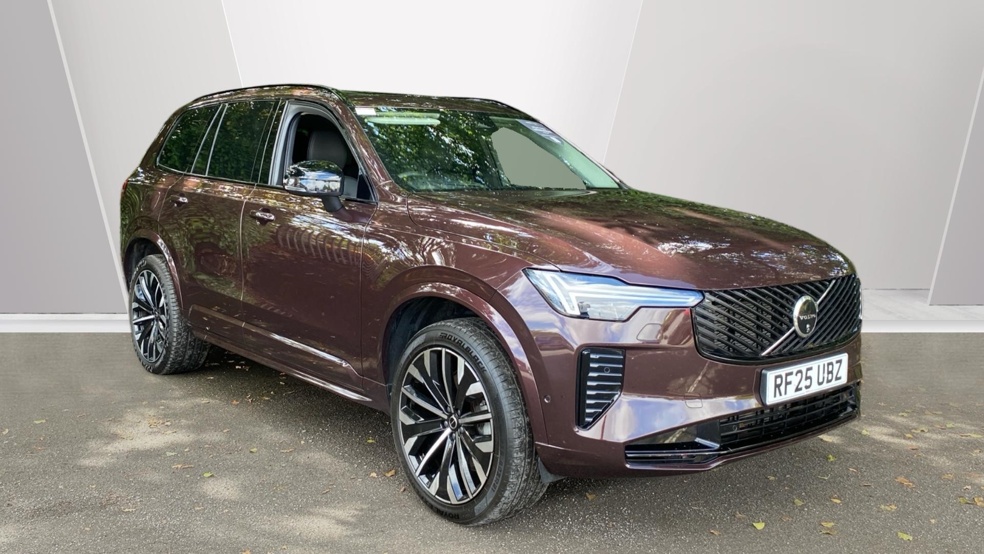 Volvo XC90 listing photo