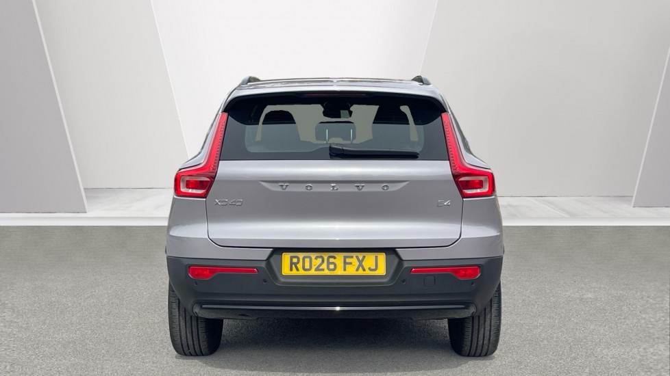 Volvo XC40 2.0 B4P Plus Dark 5dr Auto Petrol Estate - Image 7
