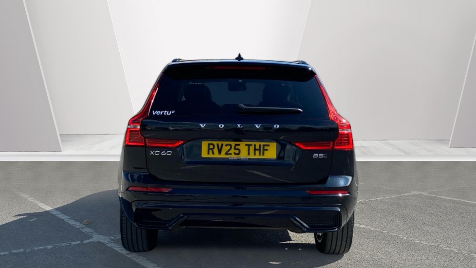 Volvo XC60 2.0 B5P Ultra Dark 5dr AWD Geartronic Petrol Estate - Image 7
