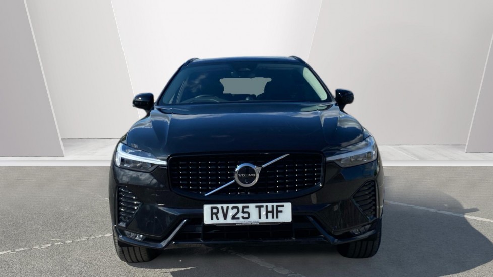 Volvo XC60 2.0 B5P Ultra Dark 5dr AWD Geartronic Petrol Estate - Image 8