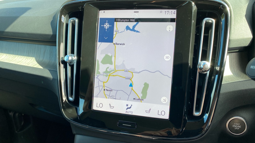 Volvo XC40 1.5 T5 Recharge PHEV Inscription 5dr Auto Estate - Image 19