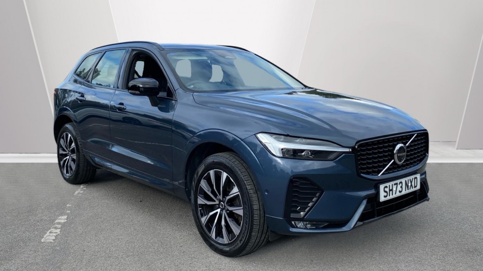 Volvo XC60 2.0 B4D Plus Dark 5dr AWD Geartronic Diesel Estate - Image 1