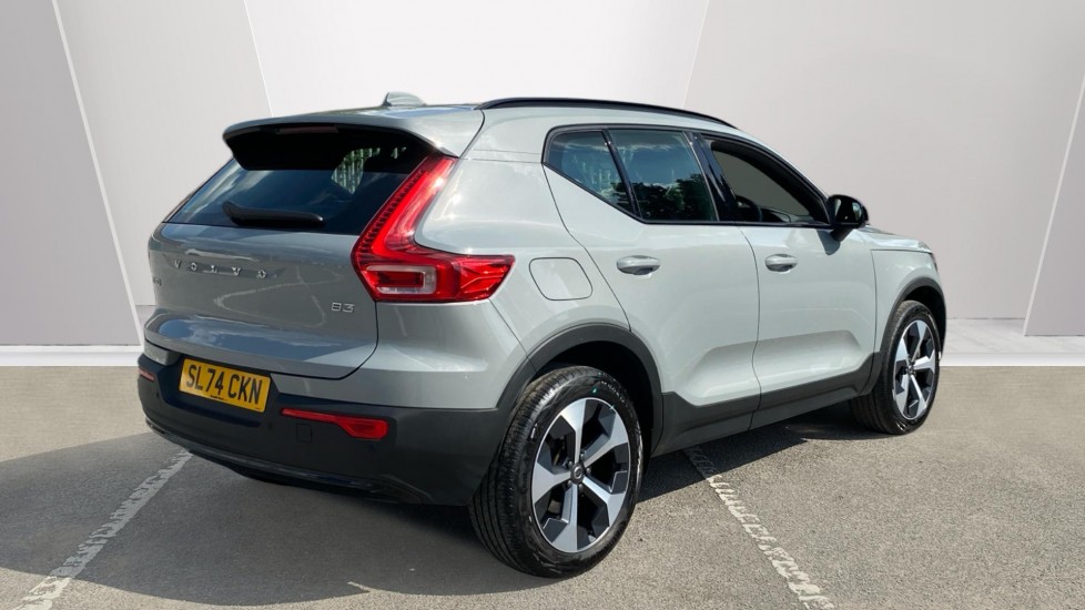 Volvo XC40 2.0 B3P Plus Dark 5dr Auto Petrol Estate - Image 2