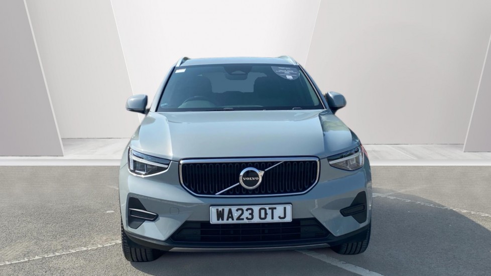 Volvo XC40 2.0 B3P Core 5dr Auto Petrol Estate - Image 8