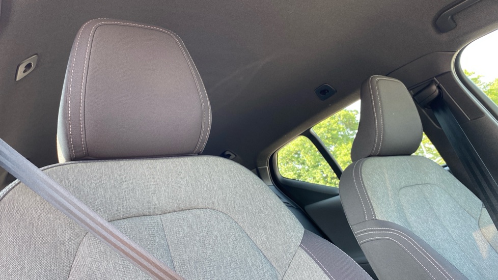 Volvo XC40 2.0 B3P Core 5dr Auto Petrol Estate - Image 31