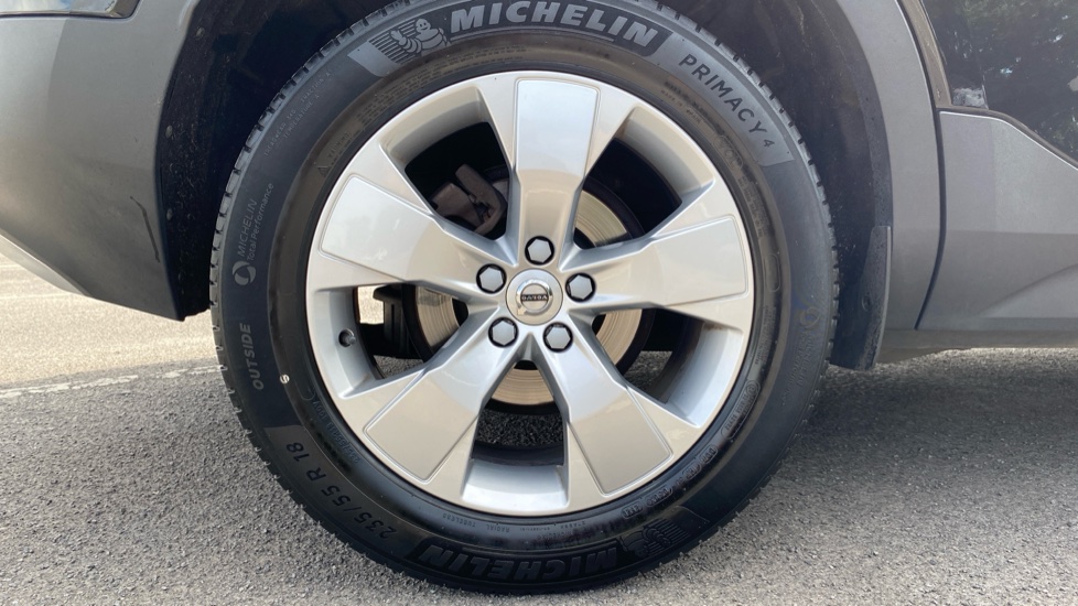 Volvo XC40 1.5 T3 [163] Momentum 5dr Petrol Estate - Image 9