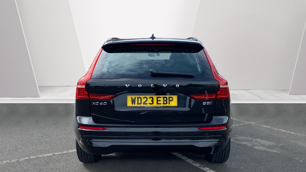 Volvo XC60 2.0 B5P Core 5dr AWD Geartronic Petrol Estate - Image 7