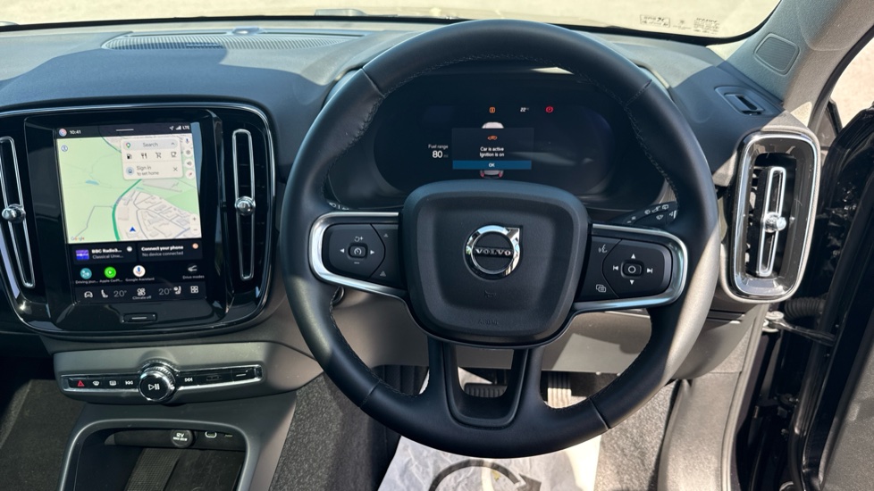 Volvo XC40 2.0 B4P Ultra Dark 5dr Auto Petrol Estate - Image 10