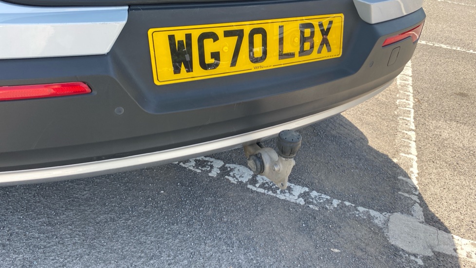 Volvo XC40 2.0 D4 [190] Inscription 5dr AWD Geartronic Diesel Estate - Image 40