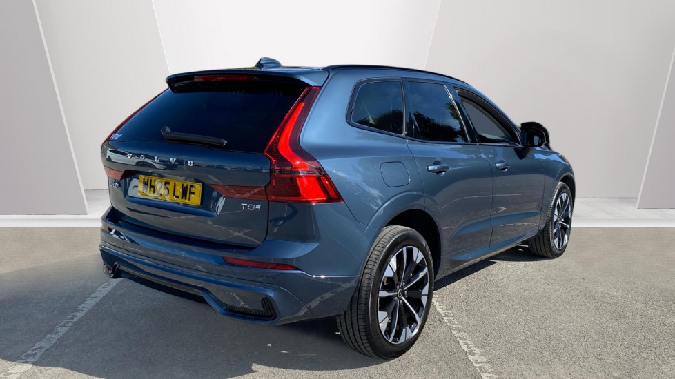 Volvo XC60 2.0 T8 [455] PHEV Ultra Dark 5dr AWD Geartronic Estate - Image 2